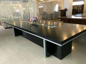 咸陽現(xiàn)代簡約辦公會議桌 工廠直銷，打造高效辦公空間